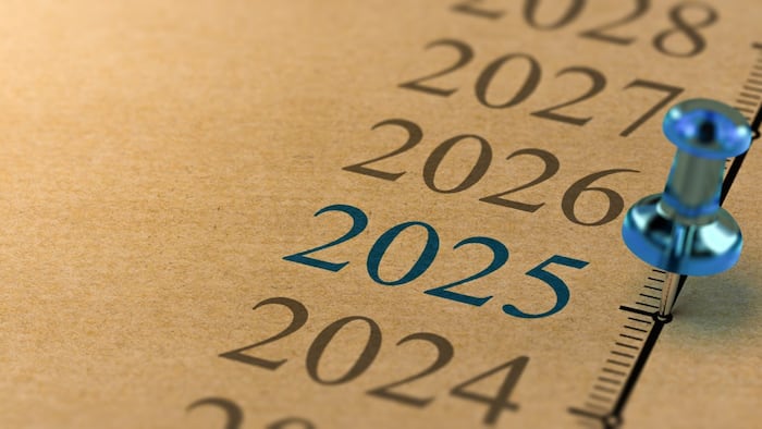 Date Timeline, Blue Pin Next To 2025